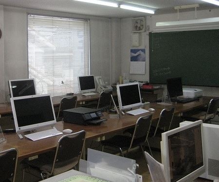 越田コンピュータ学院